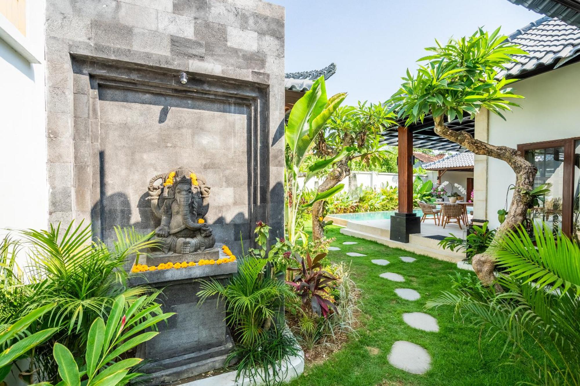 Вилла Tranquility Manor Bali Санур Экстерьер фото