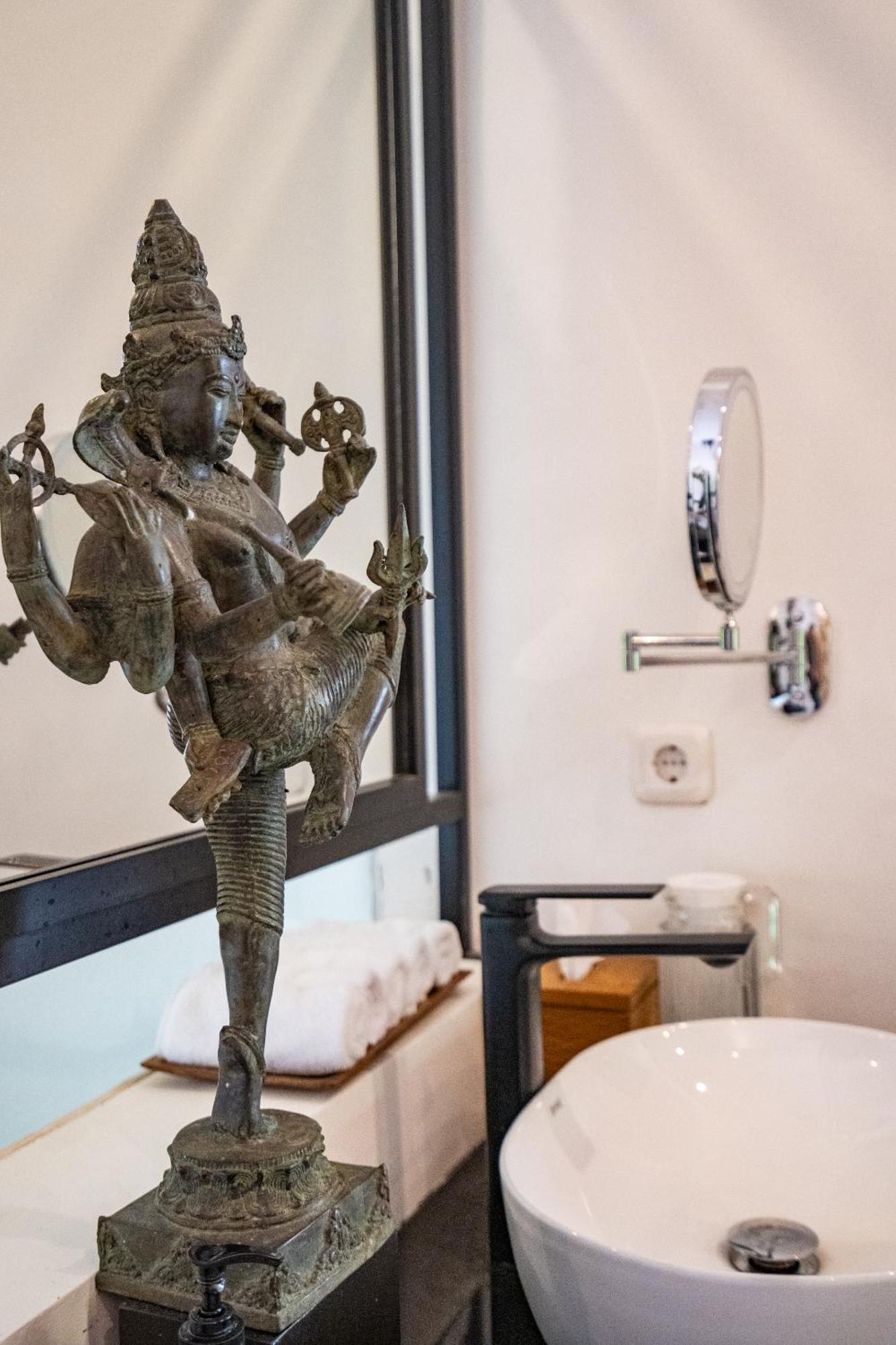Вилла Tranquility Manor Bali Санур Экстерьер фото
