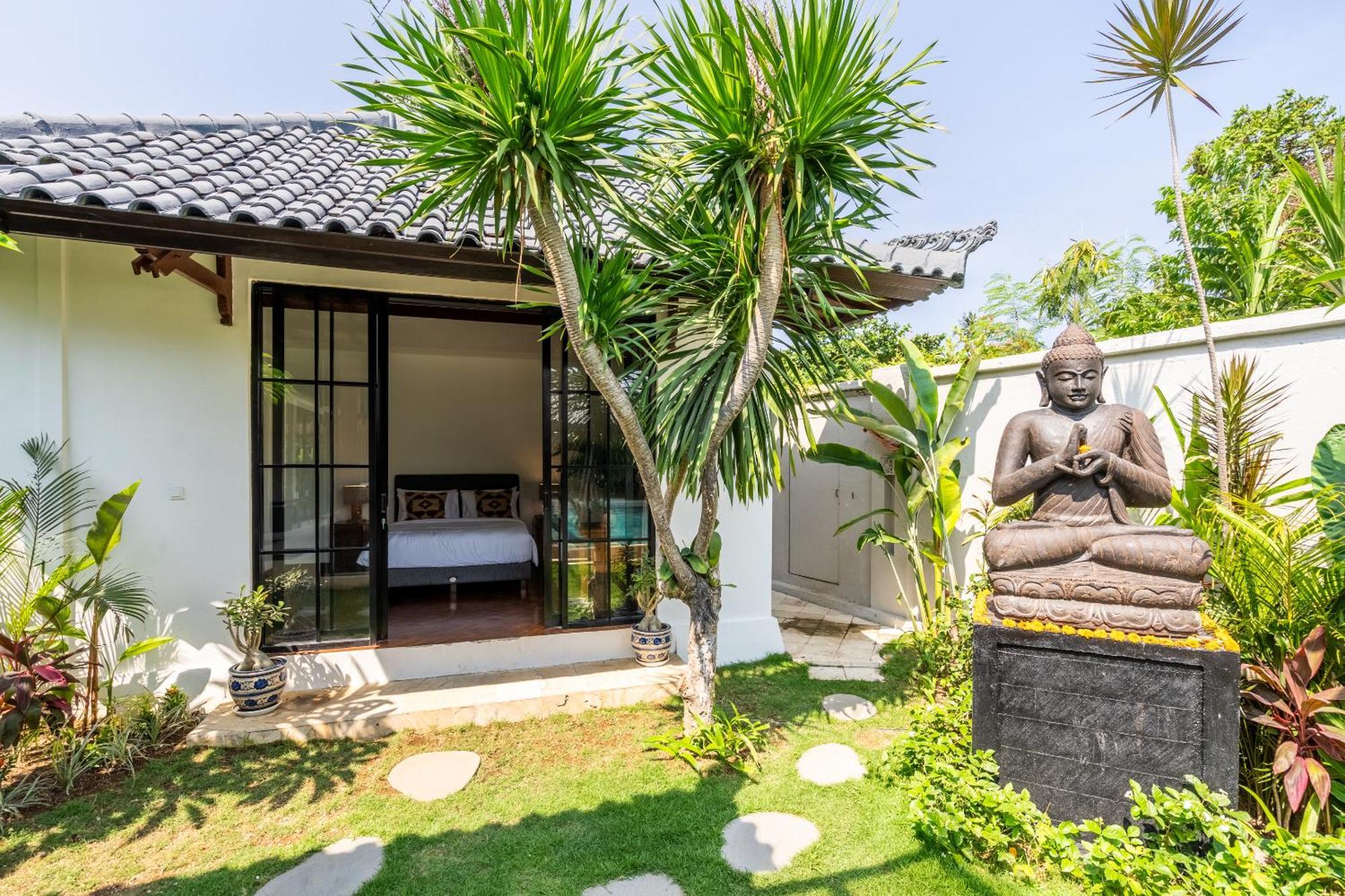 Вилла Tranquility Manor Bali Санур Экстерьер фото