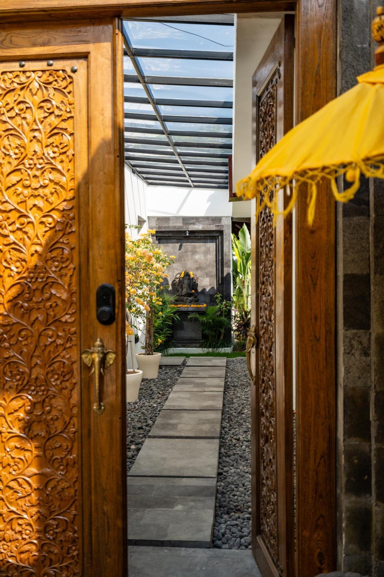 Вилла Tranquility Manor Bali Санур Экстерьер фото